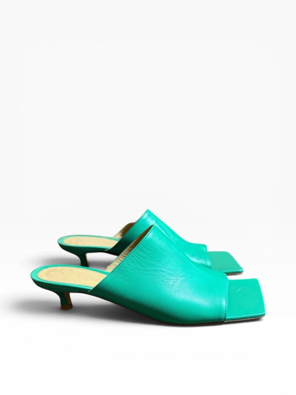 Bottega Veneta Leather Mule Sandals Square Toe Kitten Heel EU 37.5 US 7.5